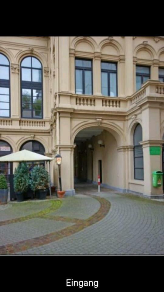 1 Mit Der Terrasse In Der Innenstadt